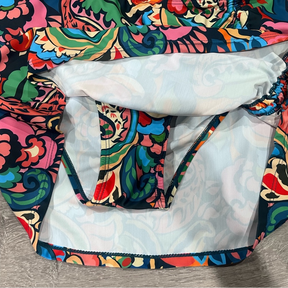 Colorful Floral Venus Two Piece NWOT - Picture 3 of 6